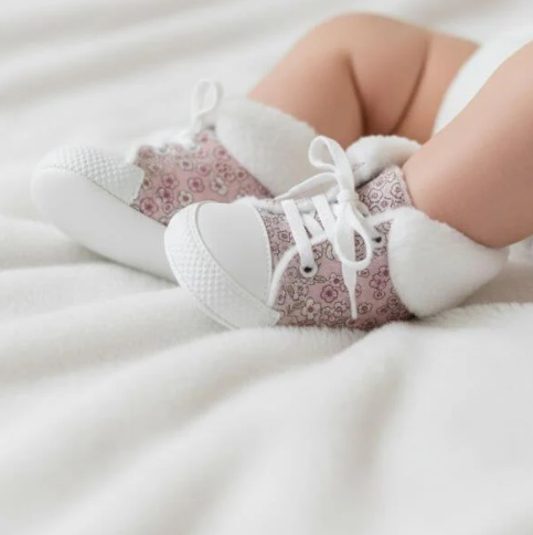 Flower Design Pink Baby Shoes