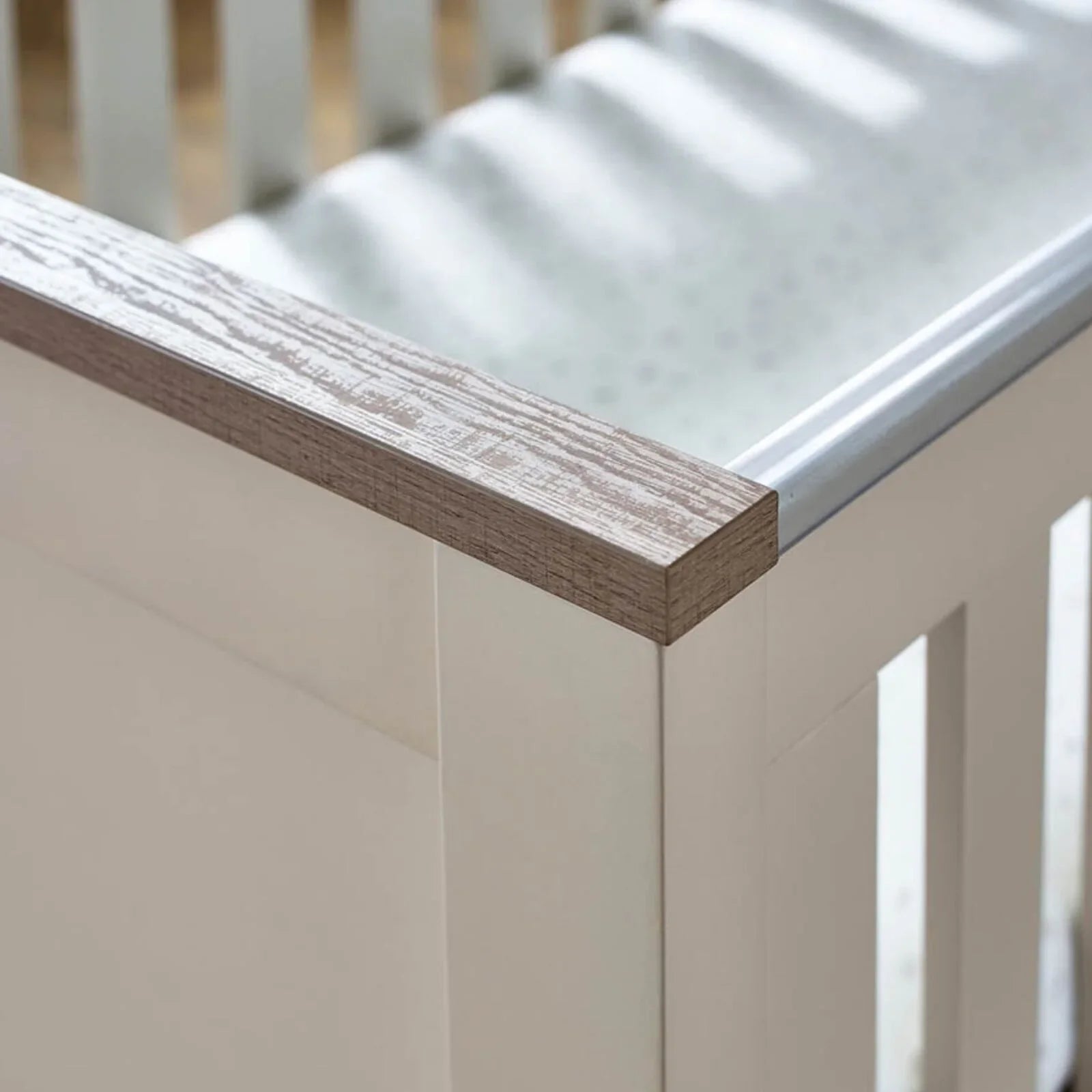 Charnwood Bordeaux Cot Bed - Oatmeal